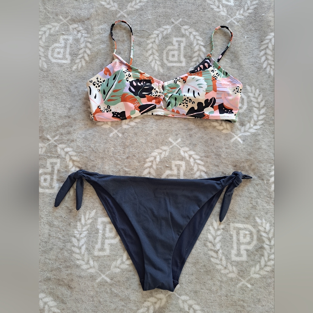 2-Piece Bikini (M)